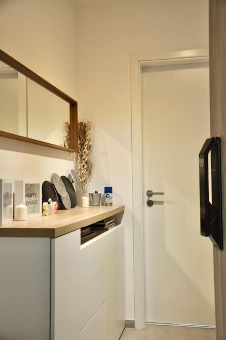 New Studio Apartment In Central Budapest - Free Parking 外观 照片