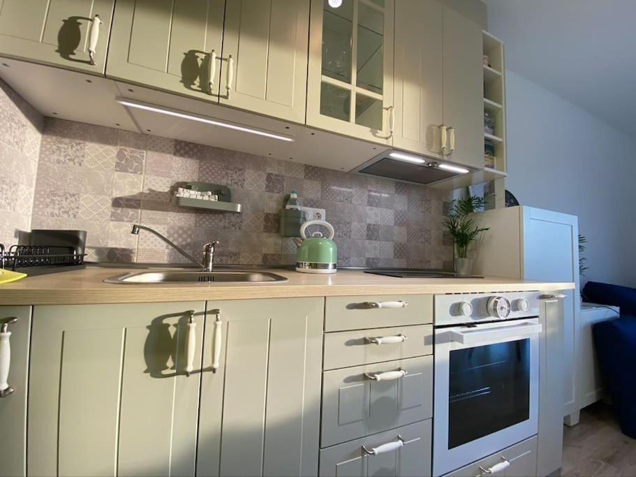 New Studio Apartment In Central Budapest - Free Parking 外观 照片